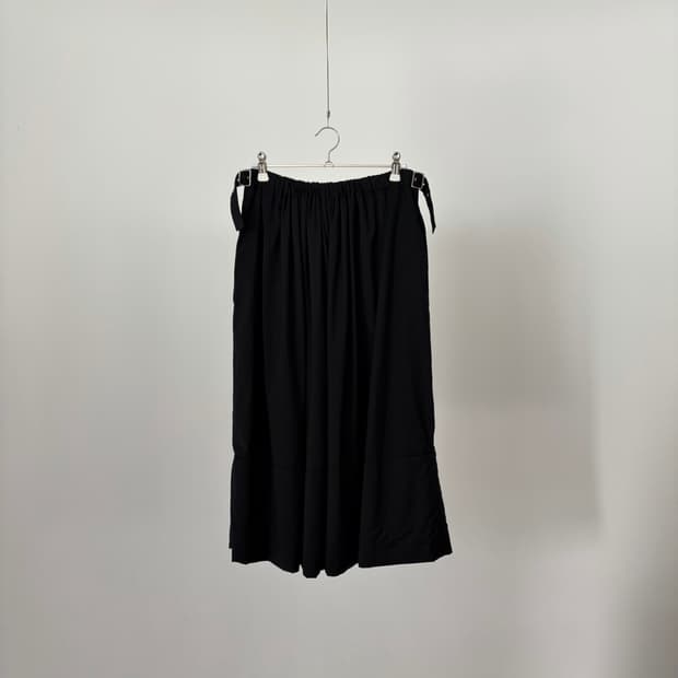 Buckle Detail Gather Skirt