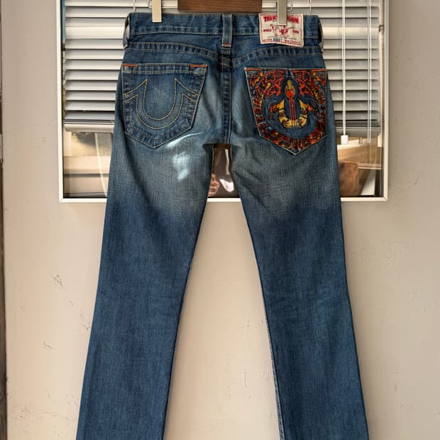 TRUE RELIGION bobby USA 자수 데님팬츠 