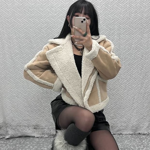 자라 모던시크 폭닥 핀터감성 양털 무스탕 XS C09411