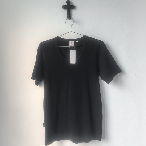 Avirex ribbed t shirt