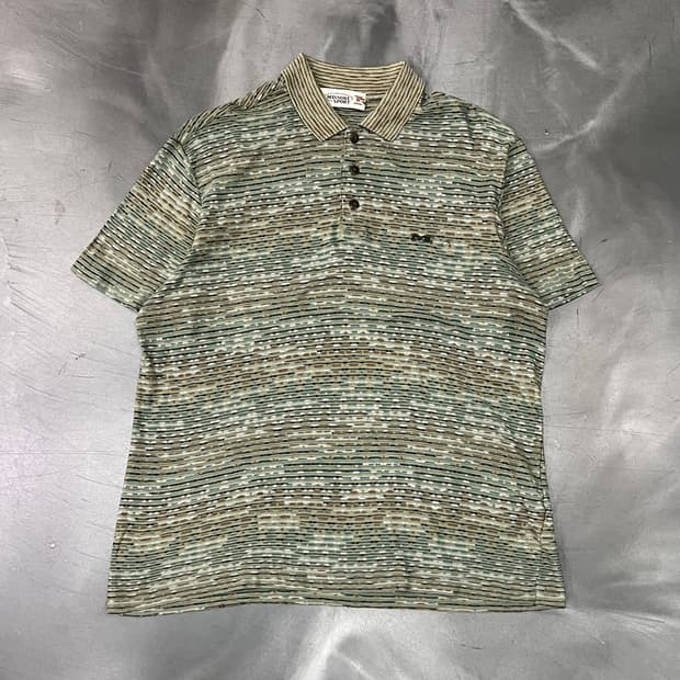  미쏘니 스포츠 스트라이프 하프 카라티 y16322