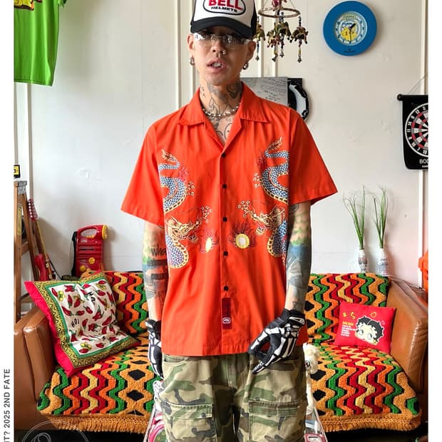 90-00's ECKO UNTLD 1/2 Dragon Shirt