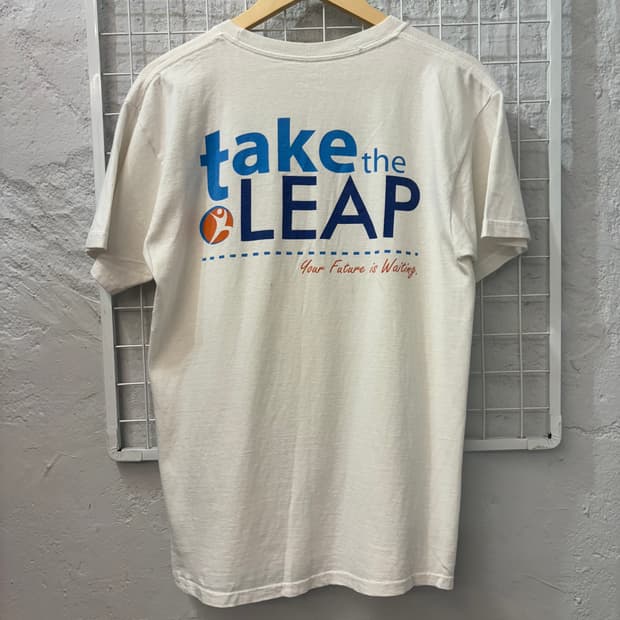 헤인즈 빈티지 Take The Leap 화이트 반팔 티셔츠 M