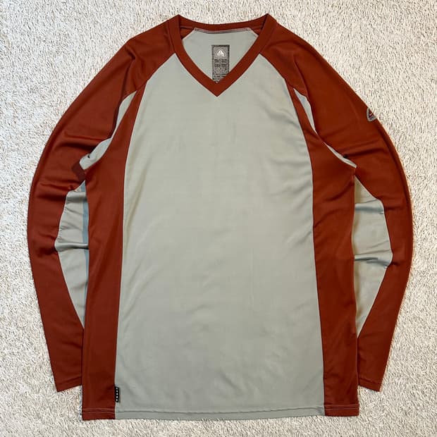 희귀) 00's 나이키 ACG 올드스쿨 기능성 롱슬리브 긴팔