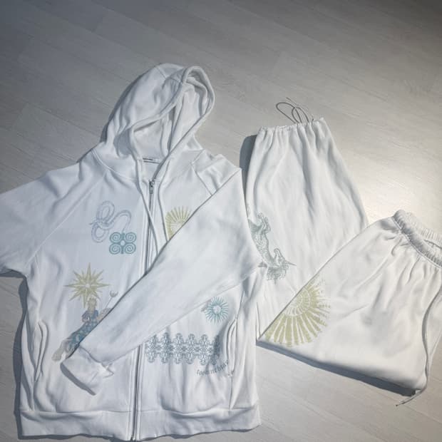 투머치택스 화이트 트레이닝 세트