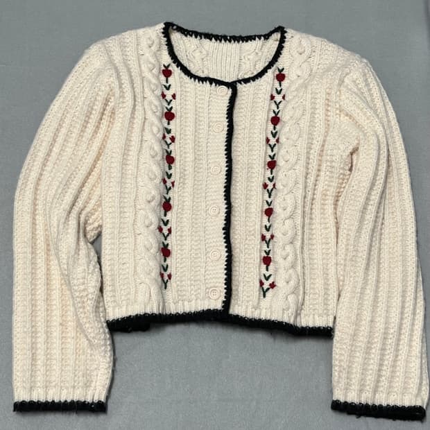 튤립 자수 가디건