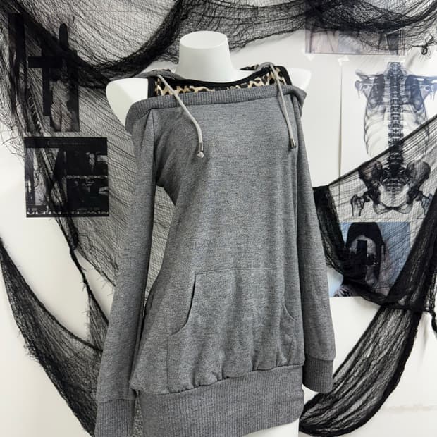 Gyaru mood slimfit hoodie longsleeve
