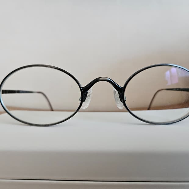 조지오 아르마니 안경테