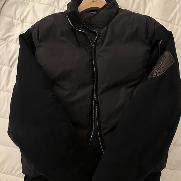 Xlim EP.8 01 DOWN JACKET 사이즈 L, xlim 패딩