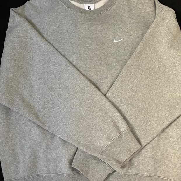 나이키맨투맨 (gray)