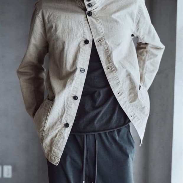 Monoprive Textured High-neck Jacket