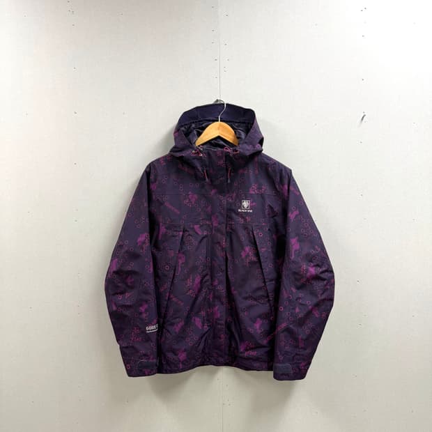 여성 100 / 블랙야크 고어텍스 바람막이 퍼플 패턴