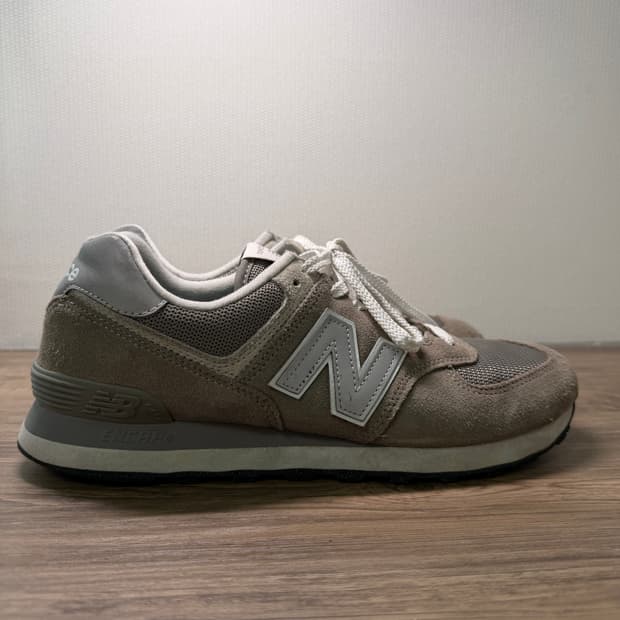 뉴발란스 574 원 바이 애니원 그레이