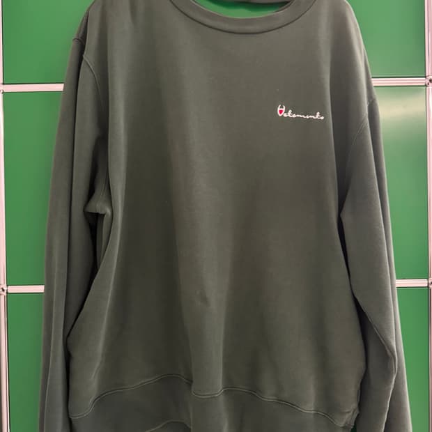 베트멍(Vetements) x챔피온(Champion) 콜라보 맨투맨