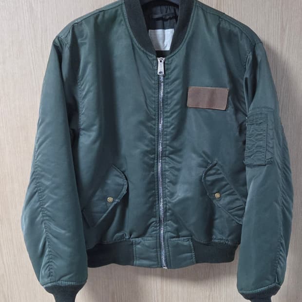 (착샷) 아비렉스 ma-1 봄버 자켓 usa 90s