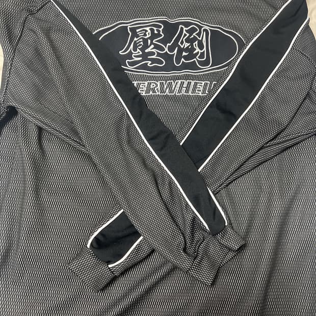 압도 레이어 긴팔 L