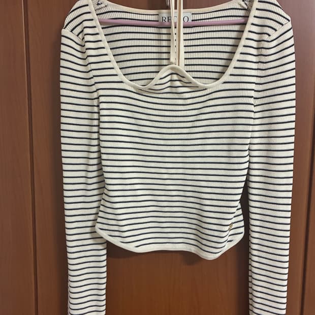 렉토 모나코 니트 m사이즈