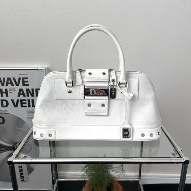 디올 2000s 스트리트 시크 가방