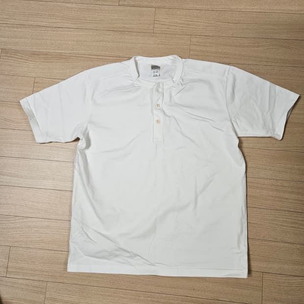 브론슨 헨리넥 반팔 새상품