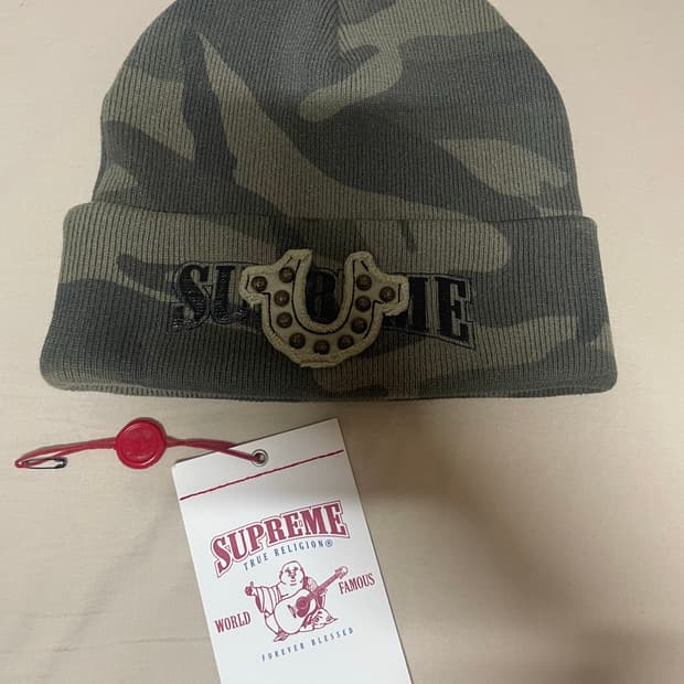 슈프림 x 트루릴리전 비니 올리브 카모 - 25FW