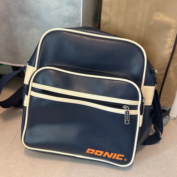 DONIC 빈티지 숄더백