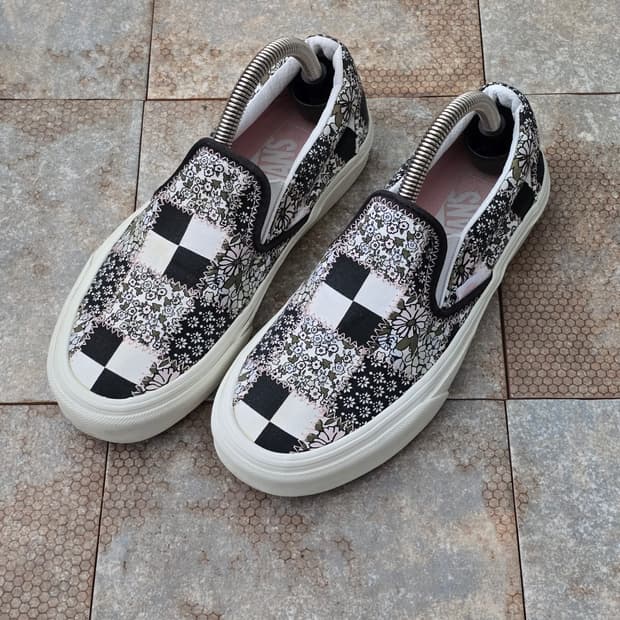 (230)반스 패치워크 플로럴 슬립온 