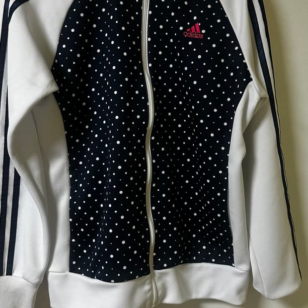아디다스 땡땡이 트랙탑 져지