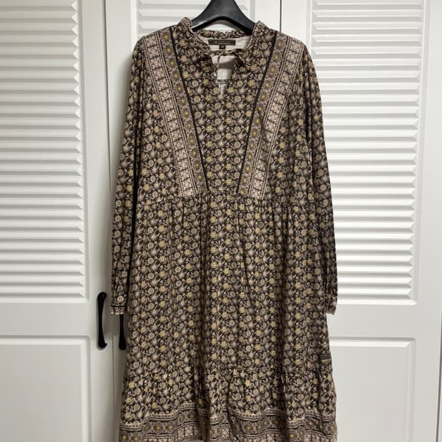 써스데이아일랜드 원피스