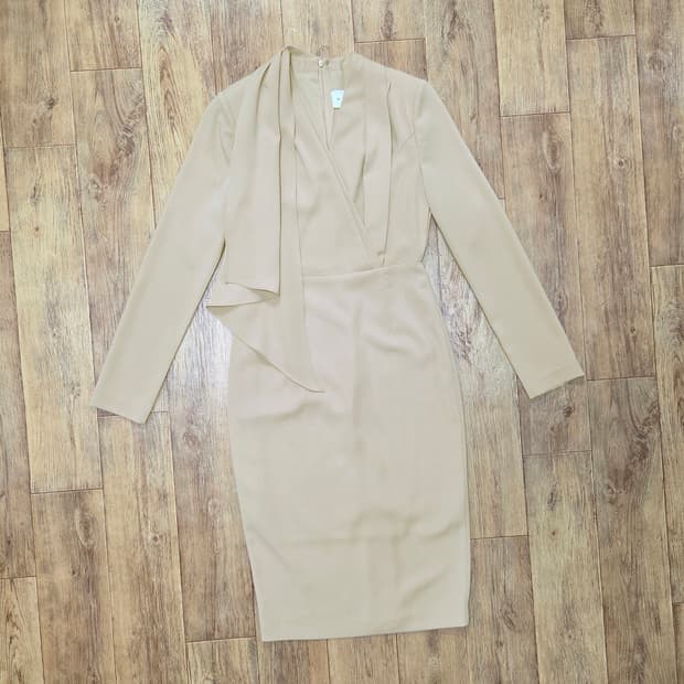 님프(NYMPH) 스카프 원피스 55 새상품