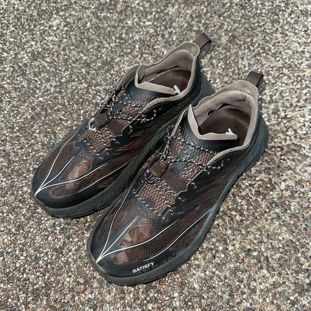 Satisfy x Hoka