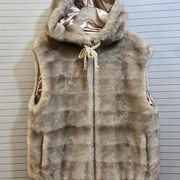 페이크퍼 후드베스트