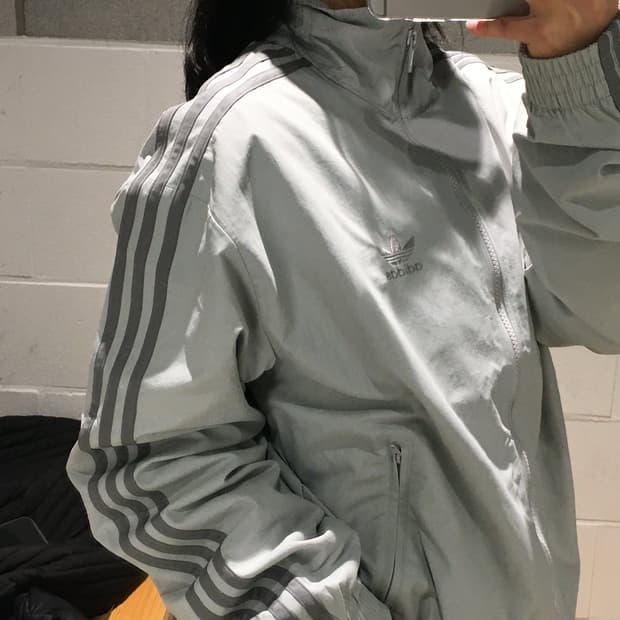 아디다스 아디컬러 우븐 파이어버드 트랙탑 xs