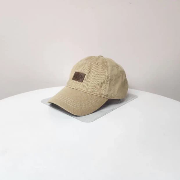모자)디키즈 브라운 면 모자