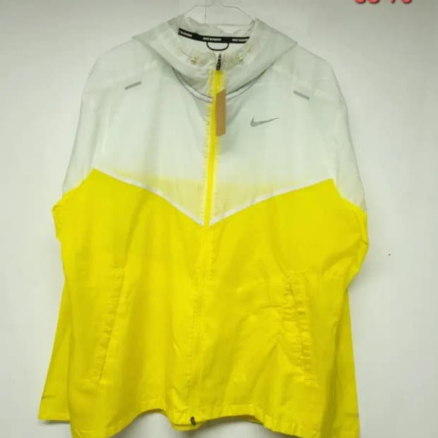 나이키 L 윈드러너 자켓
