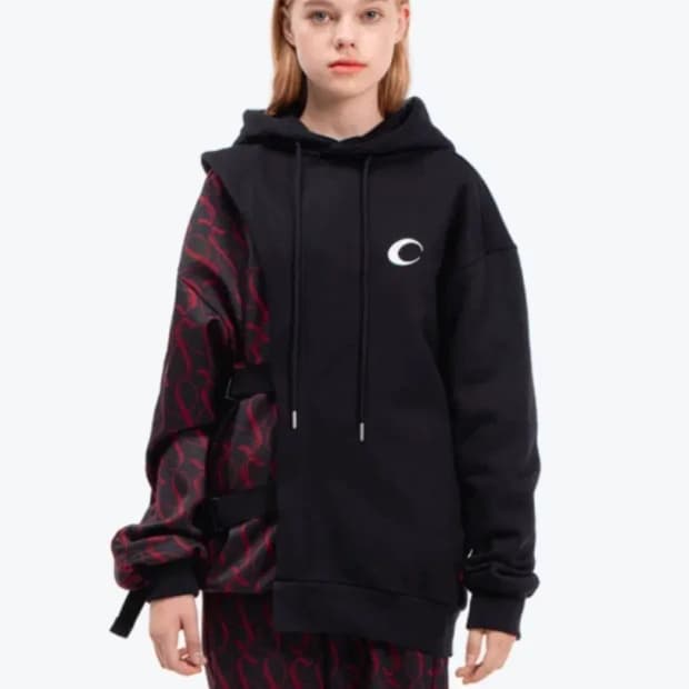 페이크마마 문 로고 언발란스 버클후드 BLACK