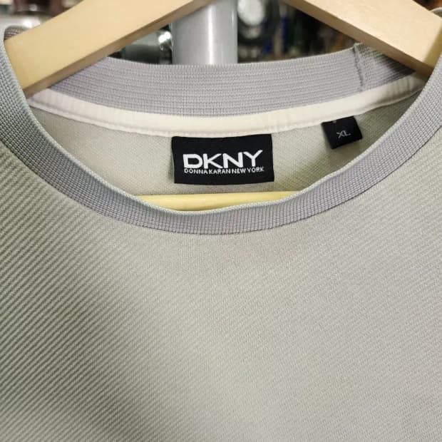 [DKNY] 디케이엔와이 니트 긴팔 XL