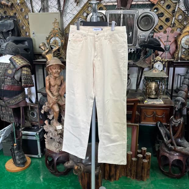 마케이또 베이지 통 일자 바지