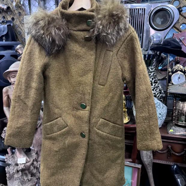 오즈세컨 모직겨울자켓 여성코트 (모자털부착가능)