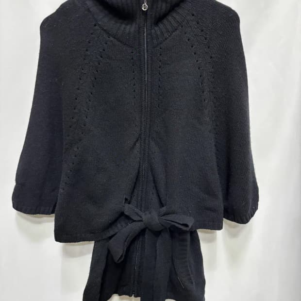 KYJ골프 모 49% 망토형 벨티드 니트 가디건