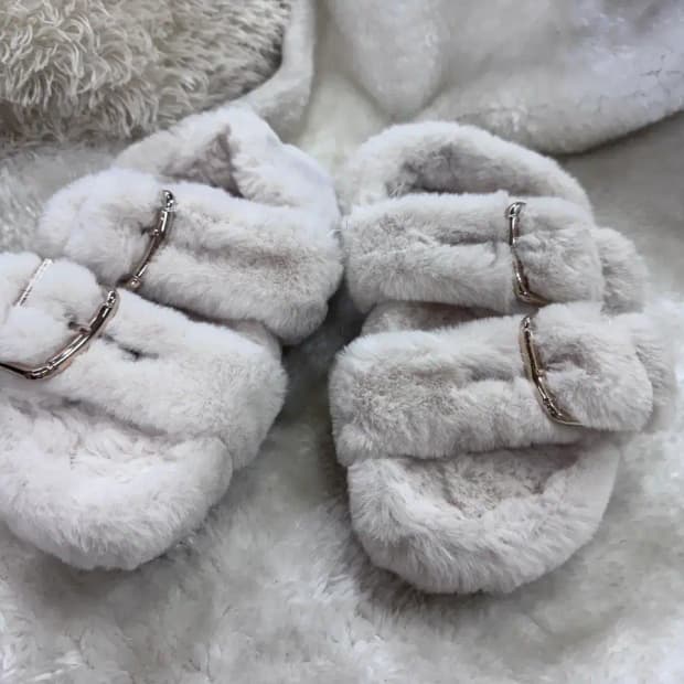 H&M 털 슬리퍼