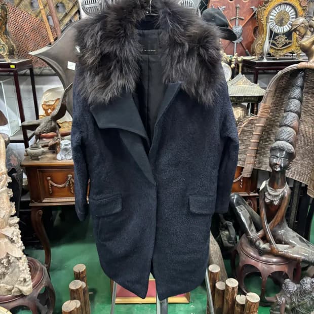 잇 미샤(MICHAA) 여우털 카라 모+알파카 코트