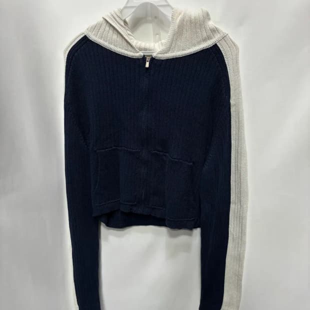 에잇세컨즈(8SECONDS)배색 포인트 니트 세미 크롭후드