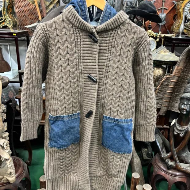 데님 배색 꽈배기 니트 후드 롱 가디건 더플 코트