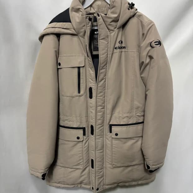 아이더(Eider)베이지 덕다운 후드 패딩 점퍼