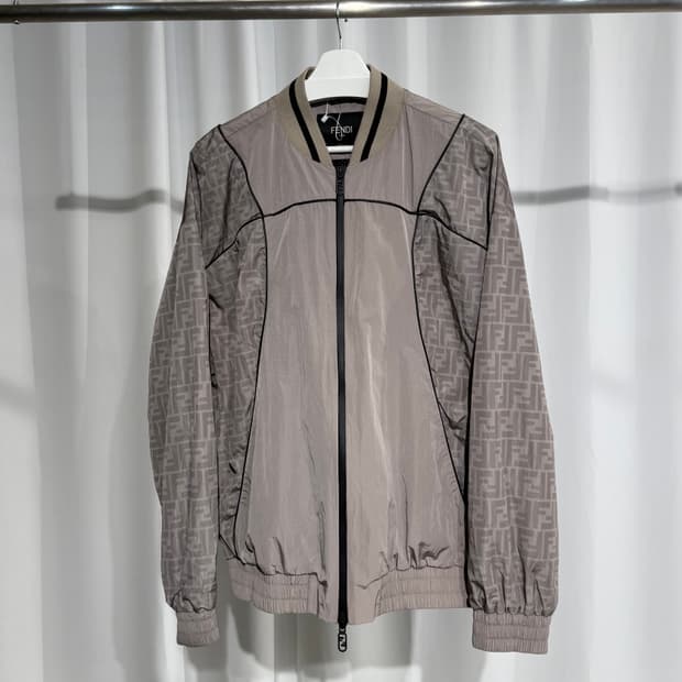 (52) 펜디 FF 모노그램 파이핑 디테일 블루종 자켓