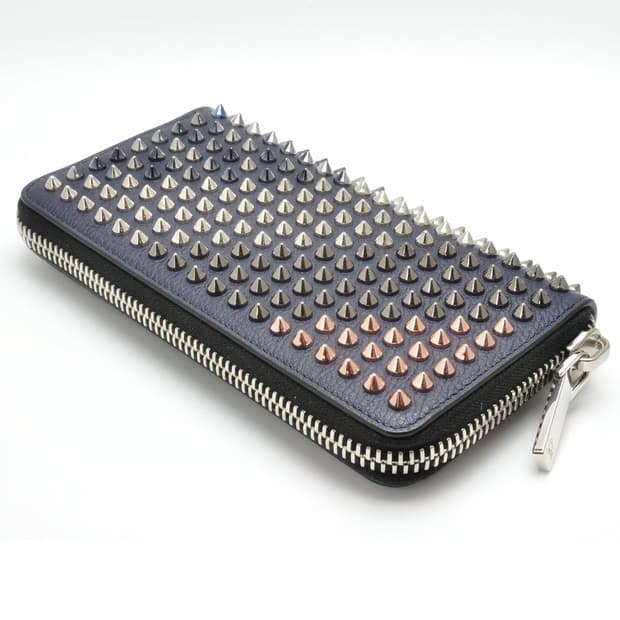 크리스챤 루부탱 스터드 장지갑