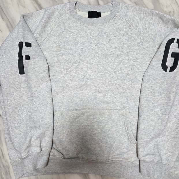 피어오브갓 FG로고 스웻 맨투맨