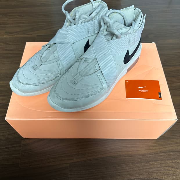 [265]나이키 피어오브갓 레이드