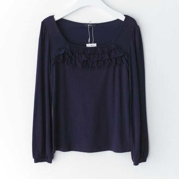 frill T