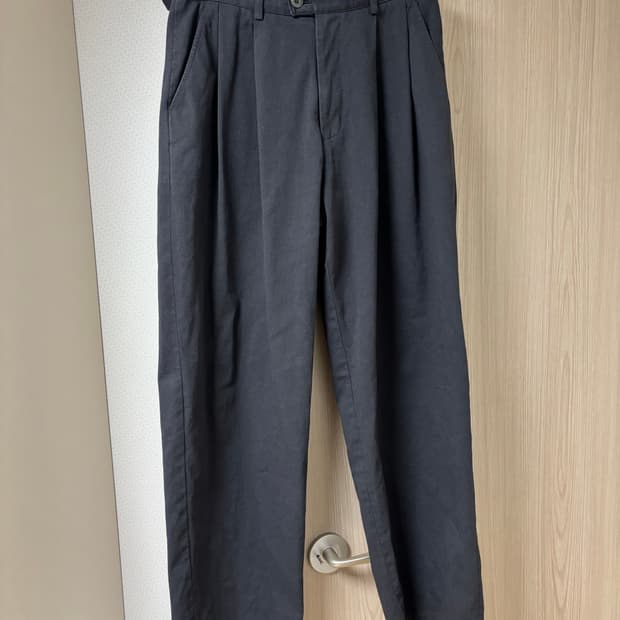 (0) 노운 와이드 치노 팬츠 차콜